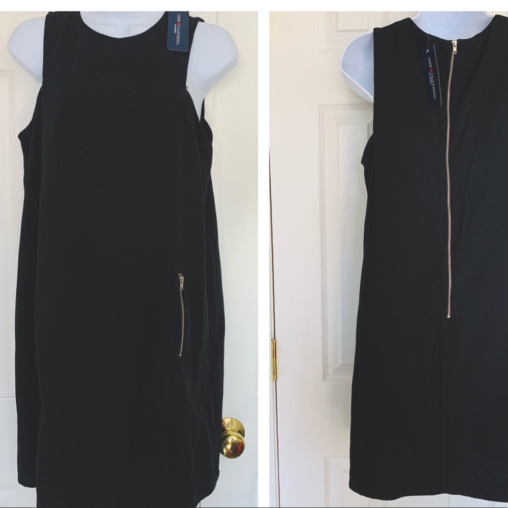 NWT Black Sleeveless Shift